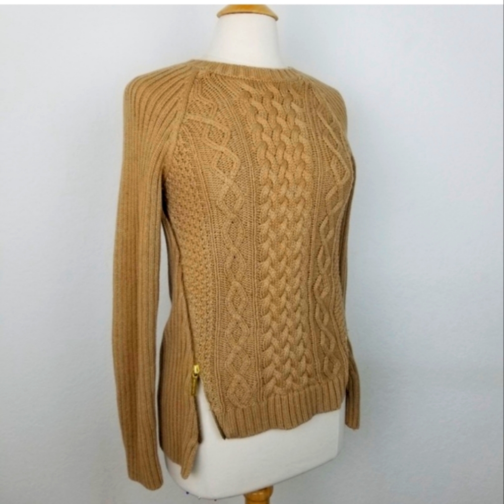 Michael Michael Kors Side Zip Cable Chunky Knit Sweater. Size: Small.